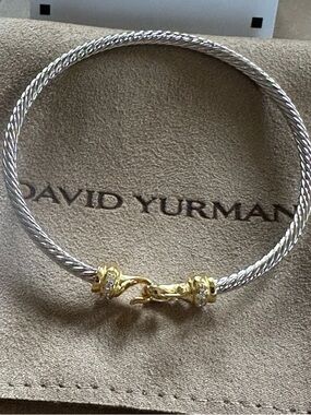 David Yurman
Buckle Classic Cable Bracelet in Sterling Silver with Yellow Gold